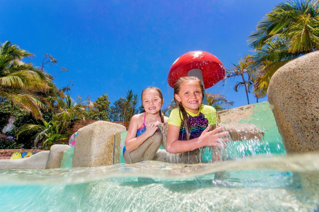 Big4 Happy Hallidays Holiday Park Hotell Hallidays Point Exteriör bild